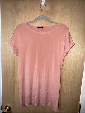 Joe & Elle Dusty Pink Short Sleeve Crewneck Tee / short dress M